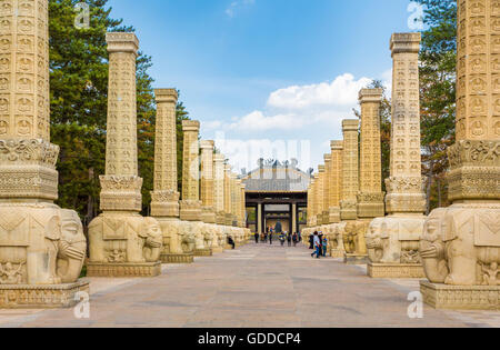 Cina,nella provincia di Shanxi,nei pressi di Datong City,le grotte di Yungang,patrimonio mondiale, Foto Stock