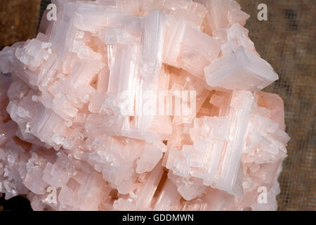 Sale di roccia, vicino a Walvis Bay in Namibia Foto Stock
