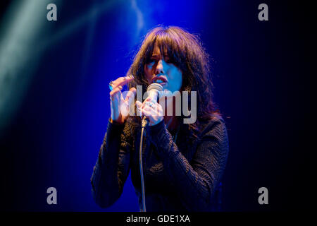 Pori, Finlandia. Il 14 luglio 2016. Il cantante irlandese Imelda può esegue presso la 51Pori Jazz Festival nel Kirjurinluoto Arena. Credito: Stefan Crämer/Alamy Live News Foto Stock