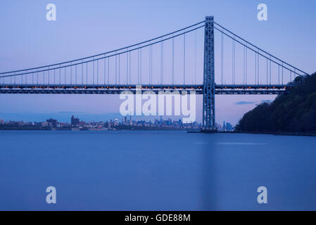 Stati Uniti d'America,New York,George Washington Bridge,fiume Hudson Foto Stock