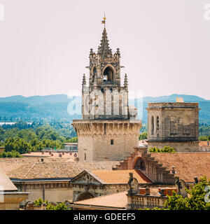 Torre dell Orologio Jaquemart in Avignone, Provenza, Francia Foto Stock