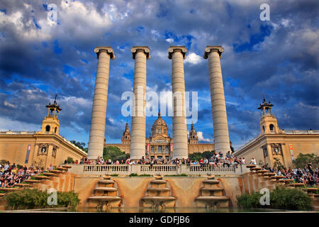 Il Palau Nacional (Museu Nacional d'Art de Catalunya), Barcellona, in Catalogna, Spagna. Foto Stock