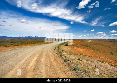 Via sulle colline in Flinders Ranges. Foto Stock