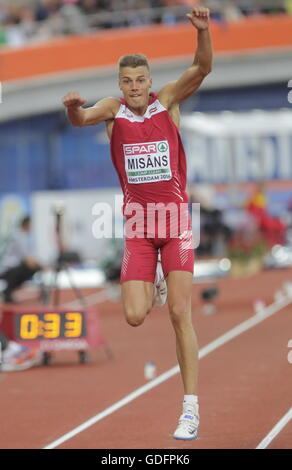 Amsterdam, Paesi Bassi Luglio 09, 2016 Elvijs Misans 9 salto triplo per il Campionato europeo di Amsterdam Foto Stock