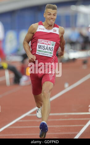 Amsterdam, Paesi Bassi Luglio 09, 2016 Elvijs Misans 9 salto triplo per il Campionato europeo di Amsterdam Foto Stock