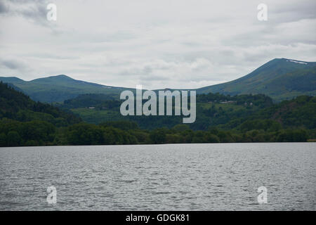 Lac Chambon al crepuscolo Foto Stock