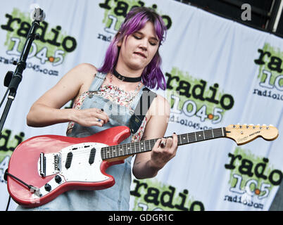 Philadelphia, PA, Stati Uniti d'America. 10 Luglio, 2016. American band alternative rock imbianchiti pongono a Radio 104.5's Block Party. Foto Stock