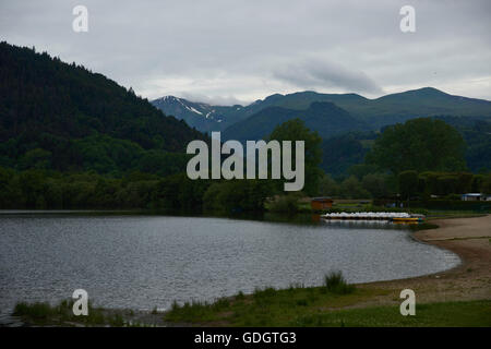 Lac Chambon al crepuscolo Foto Stock