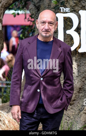 UK premiere della BFG su 17/07/2016 di Odeon Leicester Square, Londra. Nella foto: Sir Ben Kingsley. Foto di Julie Edwards Foto Stock