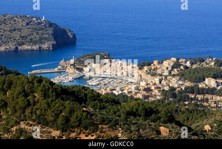 Port de Sóller, vista dal Mirador ses Barques, Maiorca, isole Baleari, Mare mediterraneo, Spagna Foto Stock