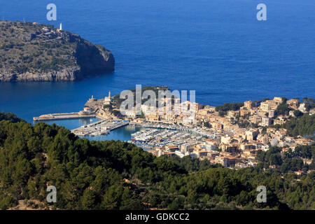 Port de Sóller, vista dal Mirador ses Barques, Maiorca, isole Baleari, Mare mediterraneo, Spagna Foto Stock