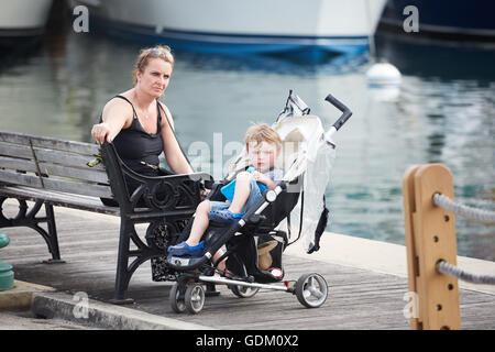 Le Piccole Antille Barbados parrocchia Saint Michael west indies capitale Bridgetown street trader vicino Chamberlain Independe Bridge Foto Stock