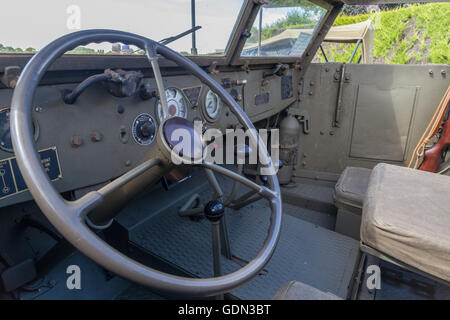 M16 American più Gun Carrello a metà via Foto Stock