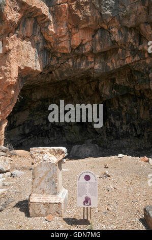 La Grotta del Dio Pan del III secolo A.C. Flusso Hermon riserva naturale e parco archeologico (Banias) Golan Israele Foto Stock