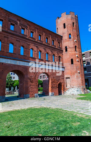 Vista in età romana Porta Palatina di Torino, Italia Foto Stock