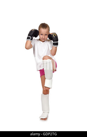 Muay Thai boxing girl sollevate la gamba in alto Foto Stock