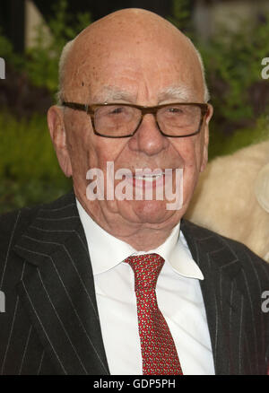 23 maggio 2016 - Rupert Murdoch al Chelsea Flower Show 2016 a Londra, Regno Unito. Foto Stock