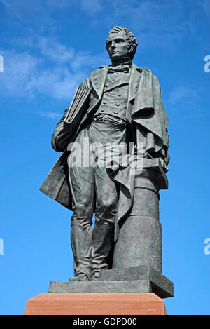 La statua di architetto scozzese William Henry Playfair all'esterno del Museo di Scozia nelle camere Street, Edimburgo. Foto Stock