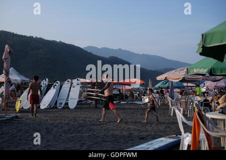 Yilan Beach in vacanza estiva Foto Stock