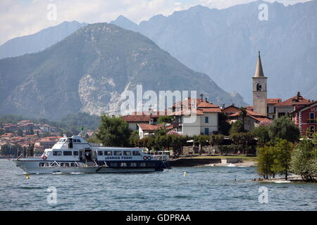 Die Insel Isla Pescatori auf dem Lago maggiore in der Lombardei in Italien. (KEYSTONE/Urs Flueeler) Foto Stock