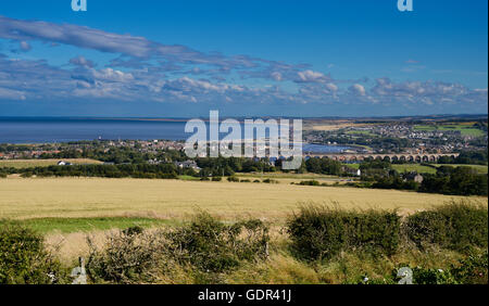 Berwick upon Tweed visto dalla collina Halidon il sito del 1333 sconfitta di frantumazione della Scottish da Edward III Foto Stock