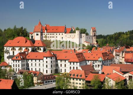 Geografia / viaggi, in Germania, in Baviera, Fuessen, ex monastero St. Mang e castello, Additional-Rights-Clearance-Info-Not-Available Foto Stock