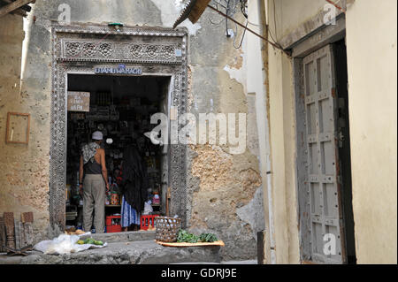 Geografia / viaggi, della Tanzania, Zanzibar, Stone Town e il supermercato , Additional-Rights-Clearance-Info-Not-Available Foto Stock