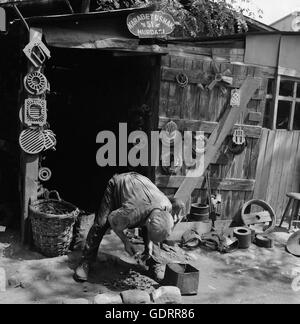 Venditore ambulante di Istanbul, 1965 Foto Stock