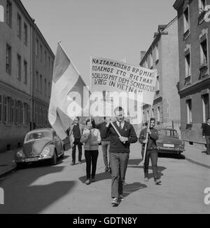 Dimostrazione marzo ad Augsburg, 1966 Foto Stock