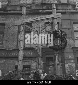 La memoria di una vittima del muro di Berlino, 1964 Foto Stock