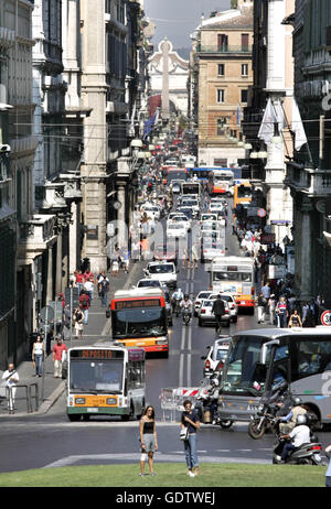 Scena di strada a Roma Foto Stock