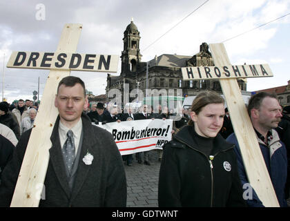 NPD dimostrazione in Dresden Foto Stock