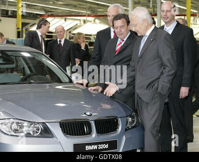 Panke, Schroeder, Stoiber, Tiefensee in stabilimento BMW di Lipsia Foto Stock