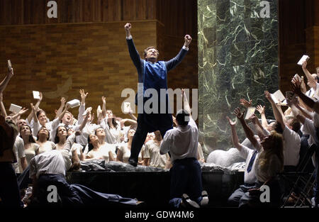 "Aida", stadio Direttore Christopher Alden Foto Stock