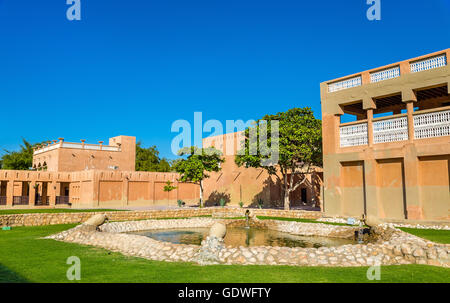 Giardino di Al Ain Palace Museum - EMIRATI ARABI UNITI Foto Stock