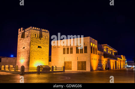 Al Shindagha torre di guardia nel quartiere Creek di Dubai Foto Stock