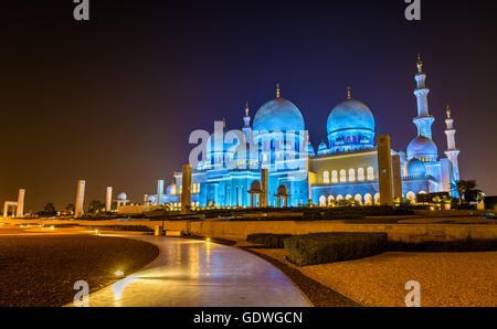 Sheikh Zayed Grande Moschea di Abu Dhabi, Emirati arabi uniti Foto Stock