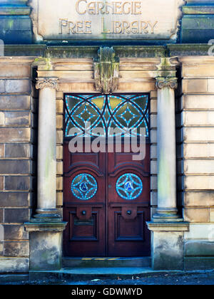 Vecchio Carnegie libreria gratuita edificio a Penistone South Yorkshire Inghilterra Foto Stock