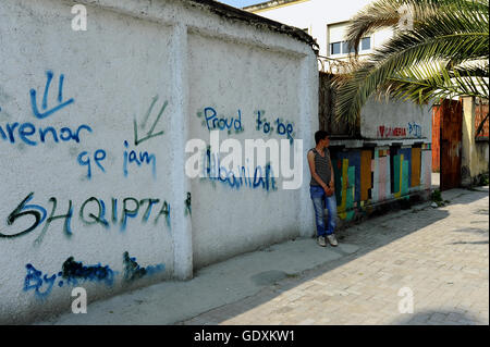 Scena di strada a Tirana Foto Stock