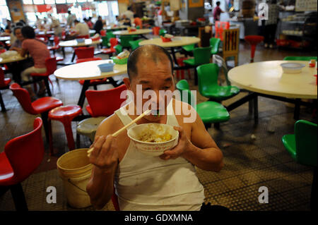 Food court al Pei mercato Ho Foto Stock