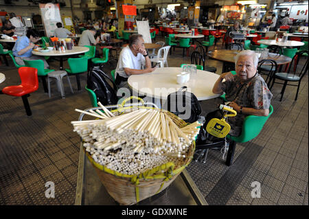 Food court al Pei mercato Ho Foto Stock