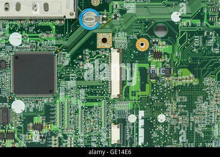 Vecchia mainboard sulla messa a fuoco macro per background - possono essere utilizzate per la visualizzazione o montaggi sul prodotto o tecnologia di concetto da ieri Foto Stock