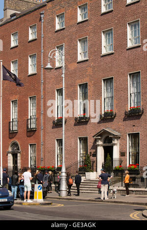 Irlanda, Dublino, Merrion Street Upper, Merrion Hotel in stile georgiano Foto Stock