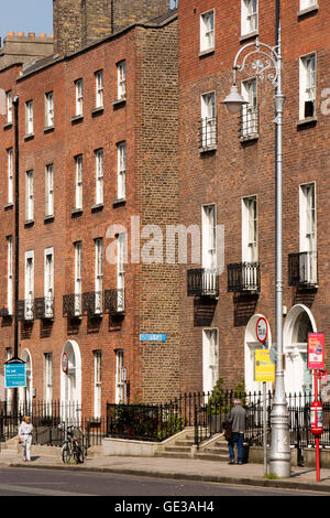 Irlanda, Dublino, Merrion Street Upper, edifici in stile georgiano Foto Stock