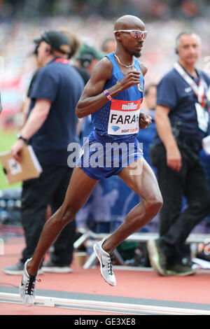 Londra, Regno Unito. Il 23 luglio 2016. IAAF Diamond League anniversario giochi.mo FARAH in esecuzione in 5000m. Credito: Simon Balson/Alamy Live News Foto Stock