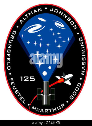 Questa immagine mostra lo Space Shuttle Atlantis durante la sua missione STS-125, l'ultima missione di servizio per il Telescopio spaziale Hubble. La missione era vitale per estendere la vita operativa e le capacità scientifiche del telescopio. Foto Stock