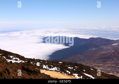 Al di sopra del cielo (vulcano Teide, Tenerife, Isole Canarie) Foto Stock