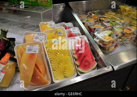 Frutta fresca in Rustan il supermercato Ayala Center Cebu Filippine