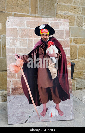 Pellegrino (Peña) in Plaza del Santo. Santo Domingo de la Calzada. La Rioja.Spagna. Camino de Santiago Foto Stock