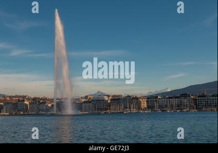 Fontana Gigante in Ginevra Svizzera Foto Stock